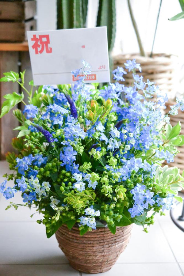豪華　アレンジメント　みずいろ