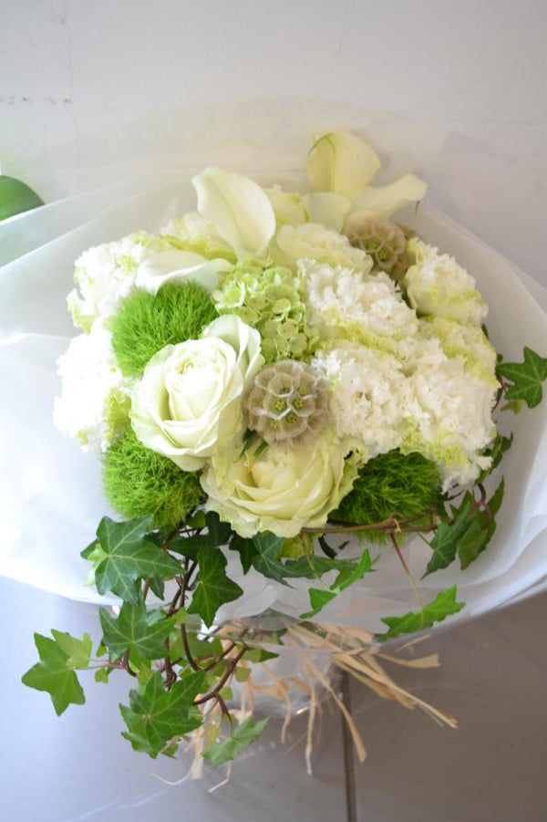 バラ 花束 ホワイトグリーン