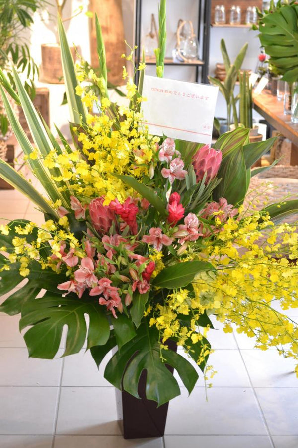 豪華床置き　アレンジメント　イエロー